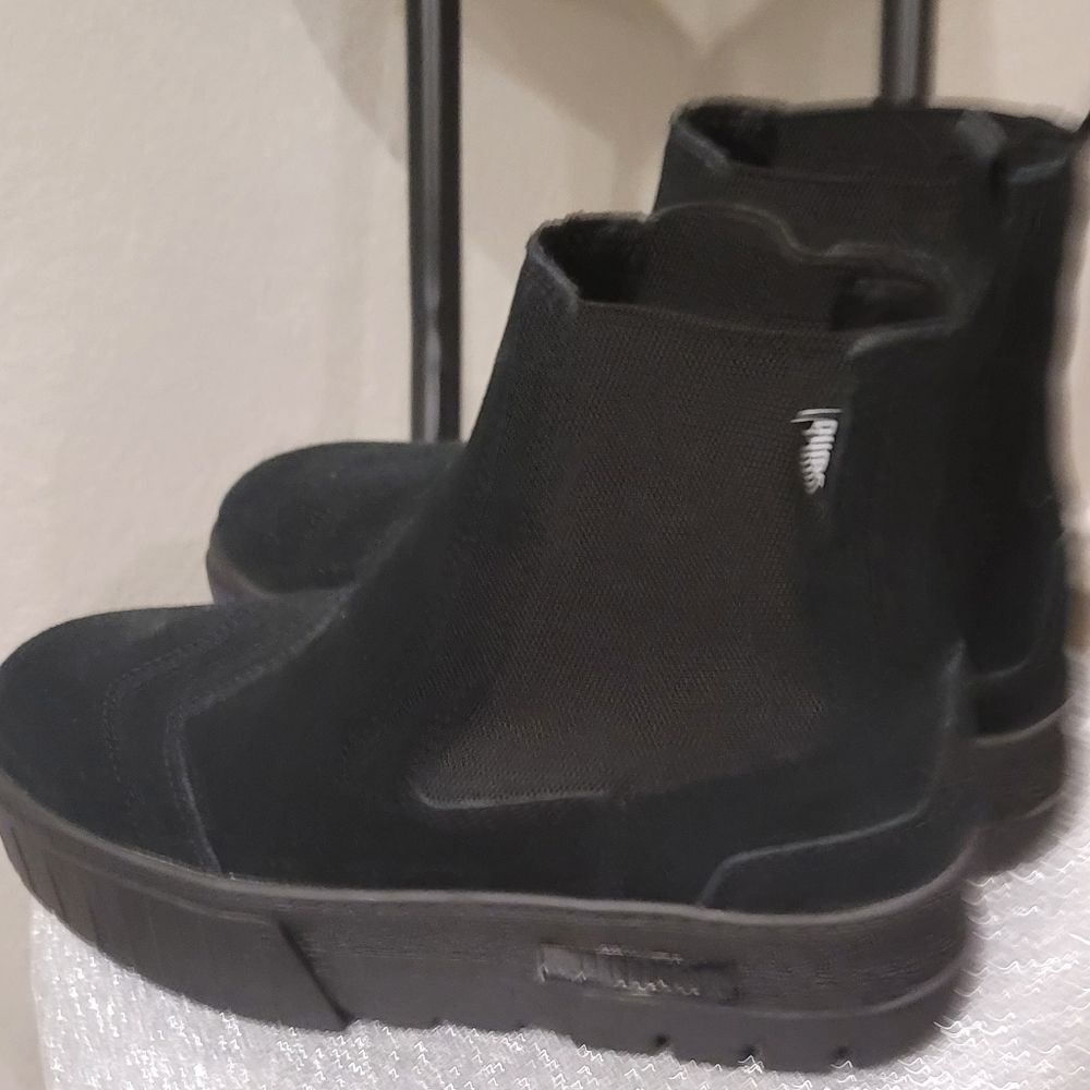Puma Mayze Suede Platform Chelsea Boot- Black - Picture 5 of 10